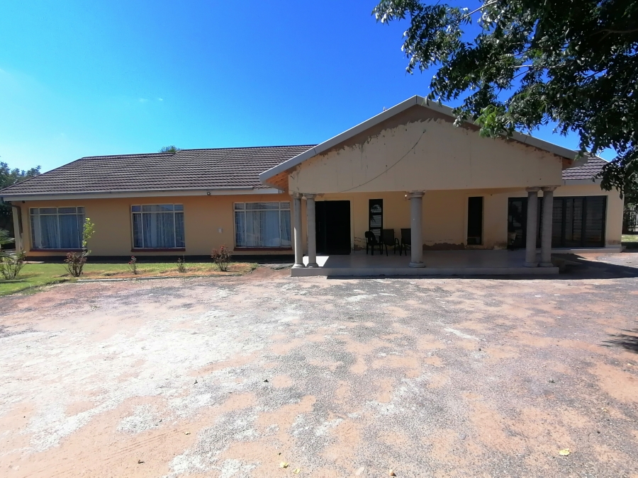 4 Bedroom Property for Sale in Klerksdorp Rural North West